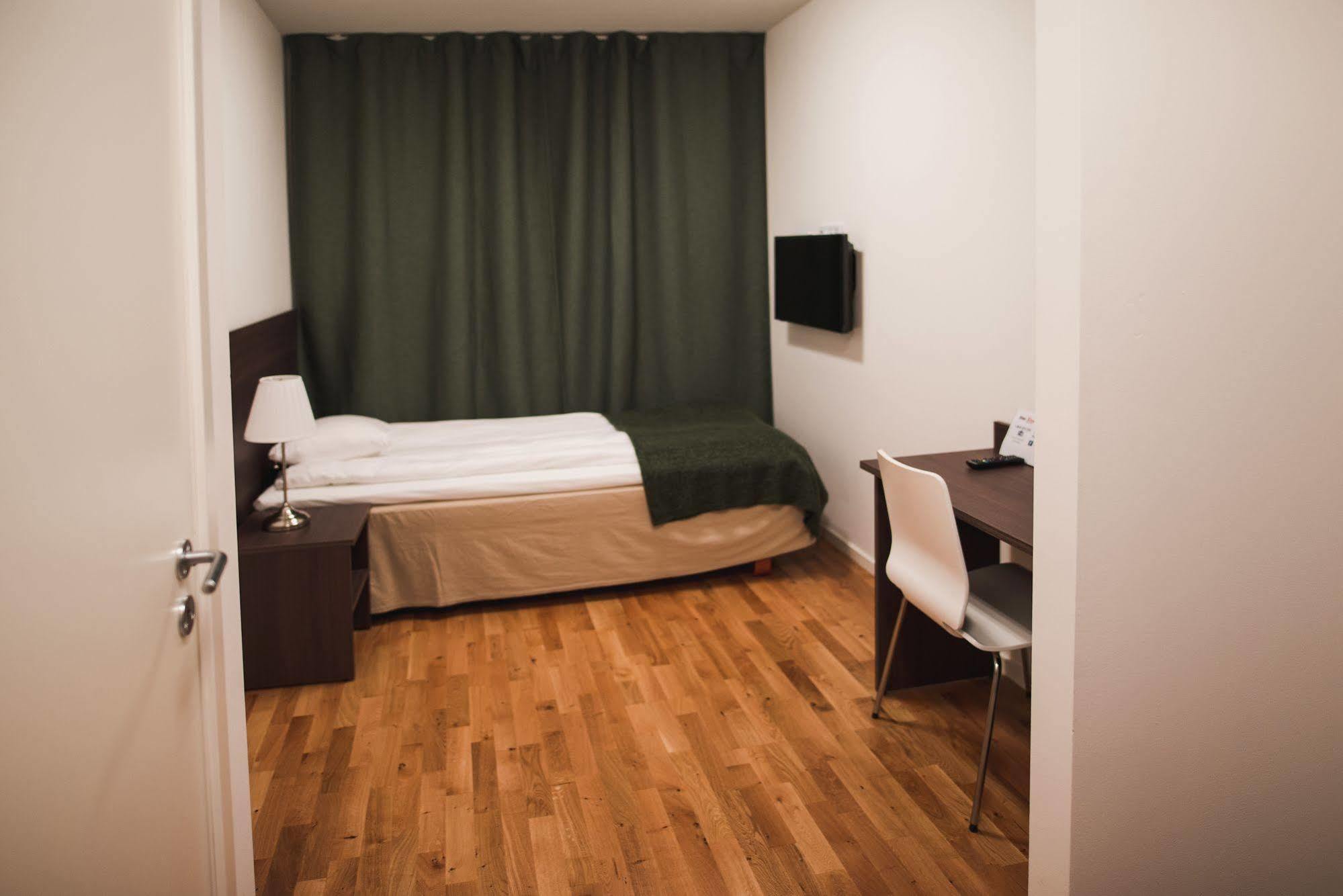 Stay Xtra Hotel Kista Stockholm Exterior foto